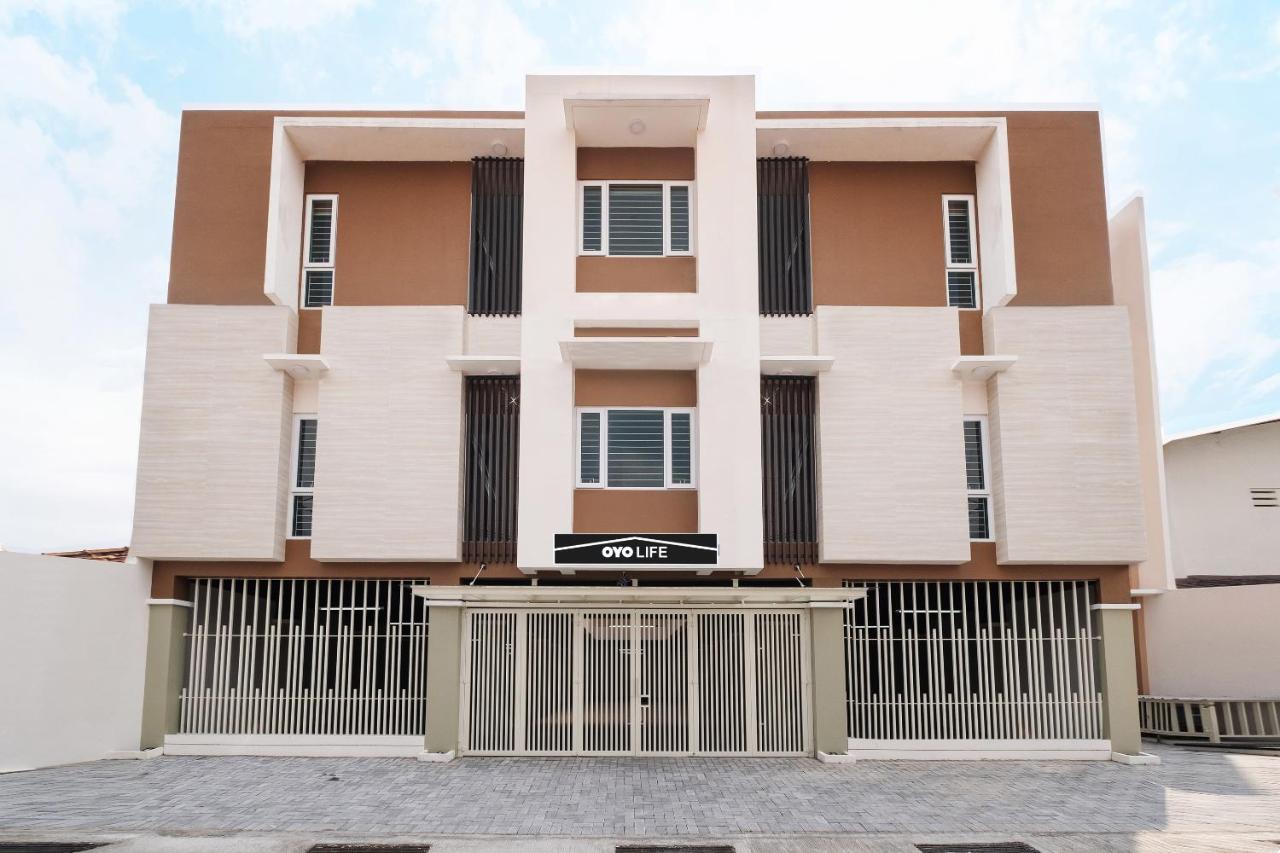 Oyo Life 2801 Sari Panguripan Hotel Kejayan Exterior photo